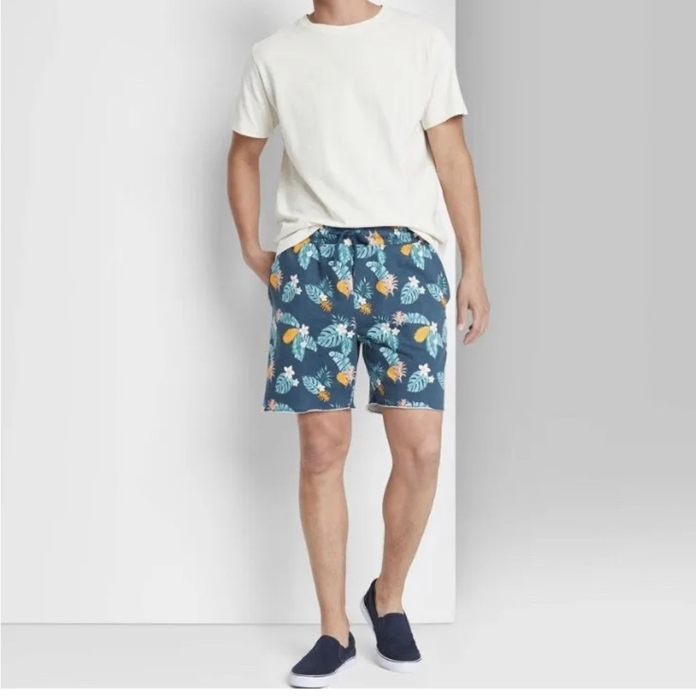 Original Use Men's Sz S Blue Tropical Print Drawstring Waist Pocket Shorts